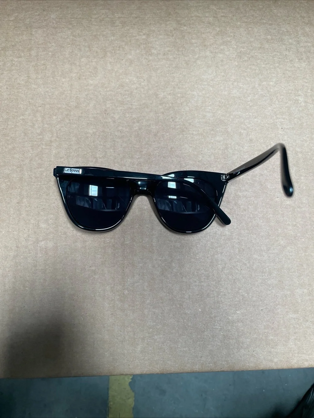 Le Specs Women’s Halfmoon Magic Sunglasses Black Frame Cat Eye